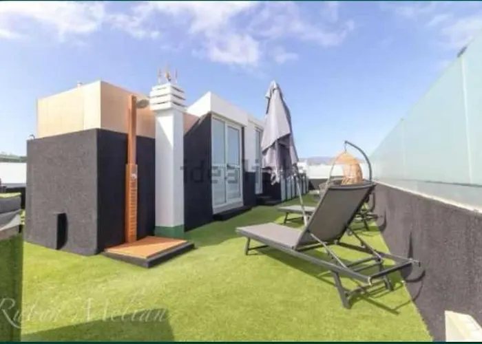 Con Gran Terraza Y Jacuzzi Privado * Las Palmas / Gran Canaria