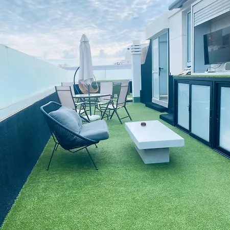 Penthouse Con Gran Terraza Y Jacuzzi Apartman *