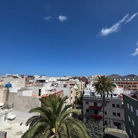 Atico Con Gran Terraza *